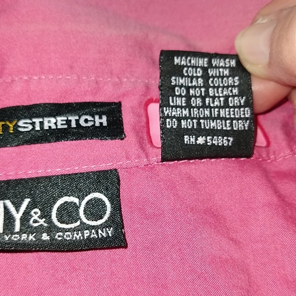 Girls blouse, New York and Company. Size M - Picture 4 of 4